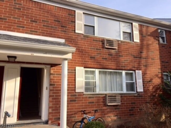 Building Photo - 2467 NJ-10
