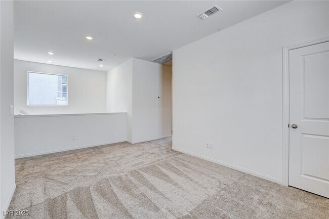 Building Photo - 1578 Crested Eagle St