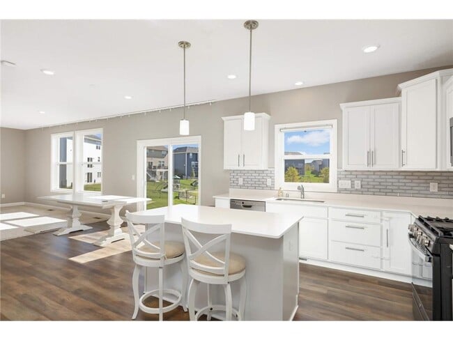 Building Photo - 17545 57th St NE