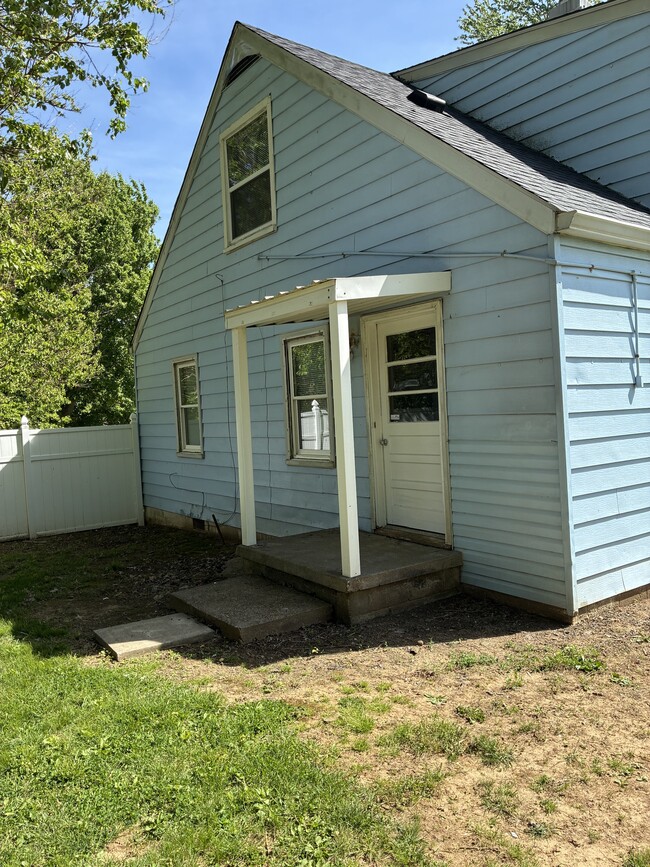 Building Photo - 1022 Virginia Ave