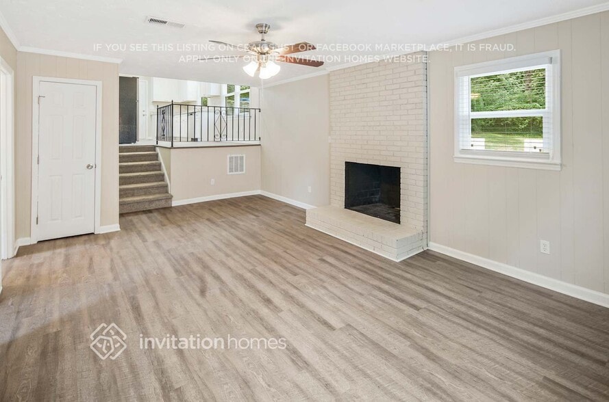 Building Photo - 6301 Old Coach Rd