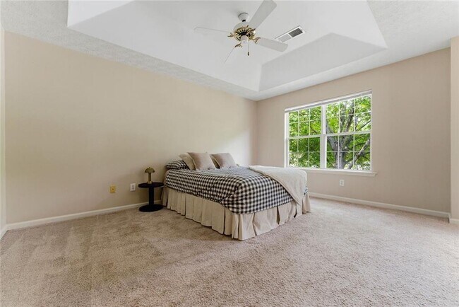 Building Photo - 4295 Cabretta Dr