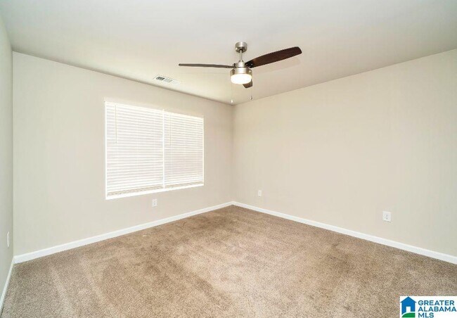 Building Photo - 211 Driftwood Ln