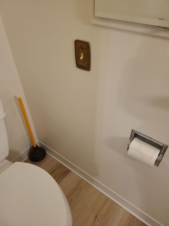 Building Photo - 650 Butler Blvd