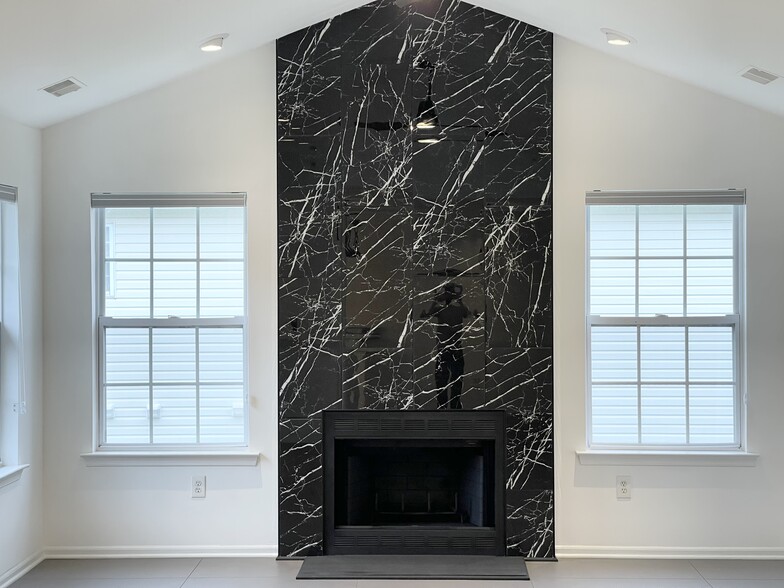 Close up of fireplace - 162 Vasser Dr