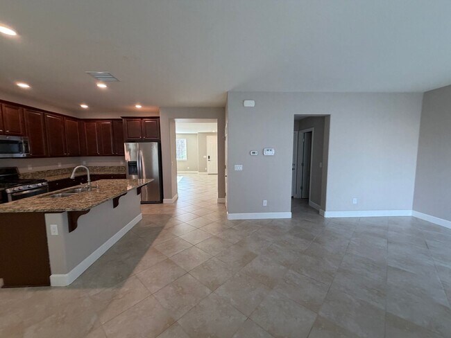 Building Photo - 1450 Samantha Crest Trail