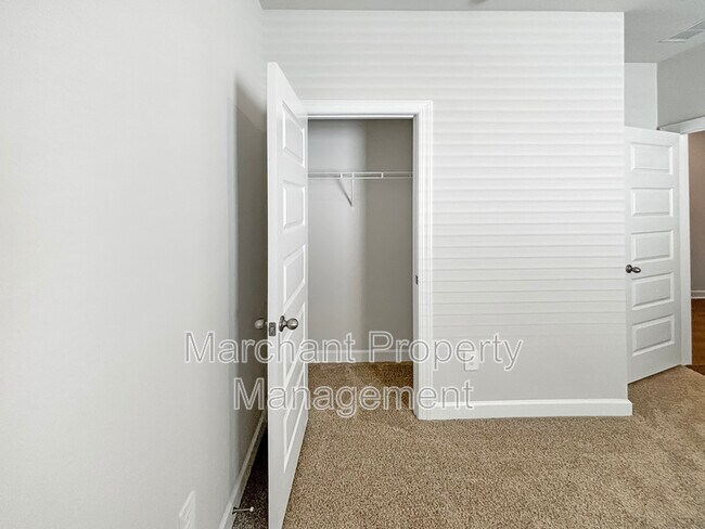 Building Photo - 760 Penfold Pt