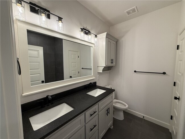 Building Photo - 1308 Cittadella Ave
