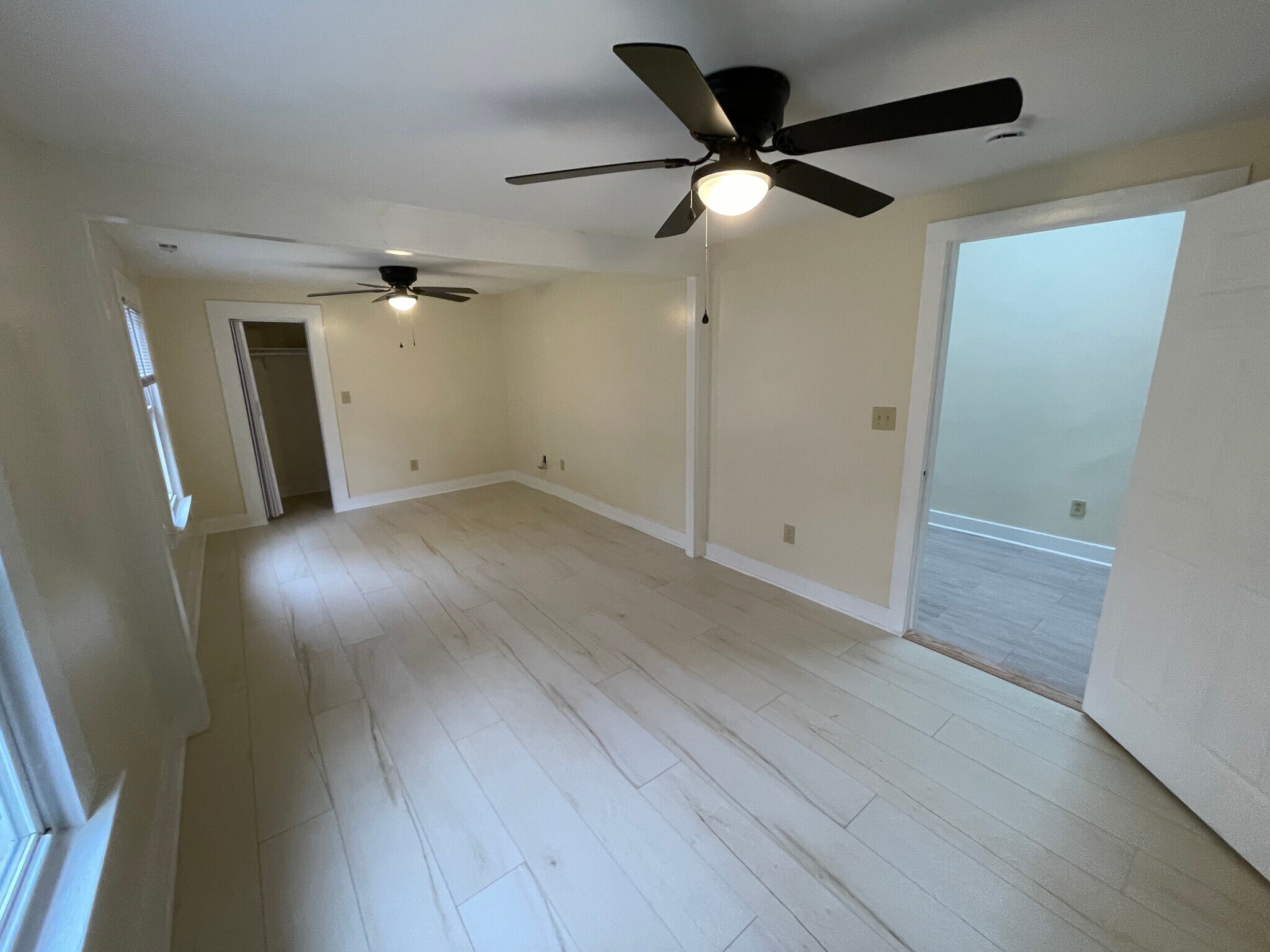 Building Photo - 50 Lawrence St