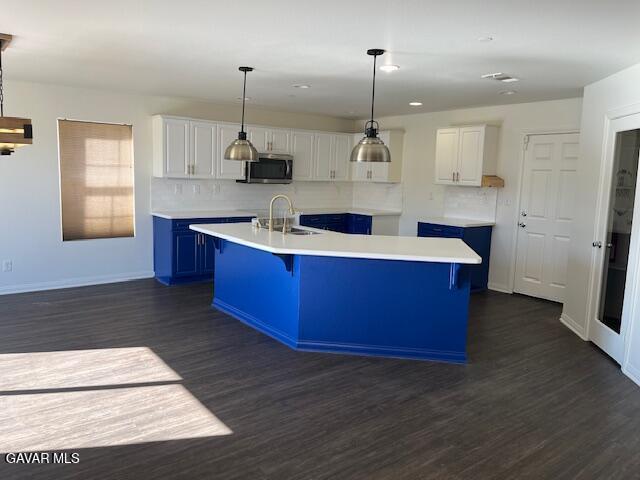 Building Photo - 37518 Henna Ln