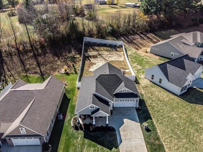 Building Photo - 515 Villa Ln