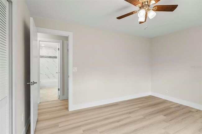 Building Photo - 123 Rae Dr