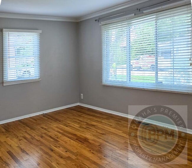 Building Photo - Beautiful 4 Bed 2 Bath Millard Home