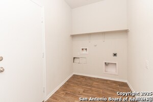Building Photo - 2923 Panther