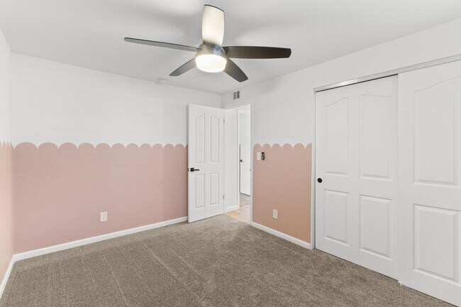 Building Photo - 6508 N 85th Pl