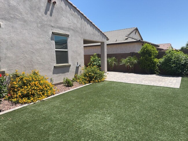 Building Photo - GORGEOUS MARLEY PARK 4 BEDROOM WITH TURF B...