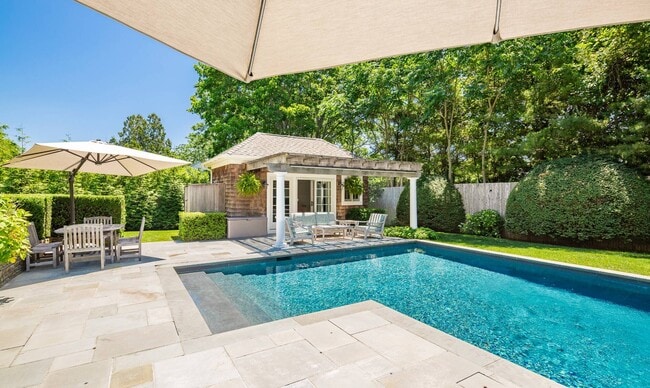 Building Photo - 33 Talmage Ln