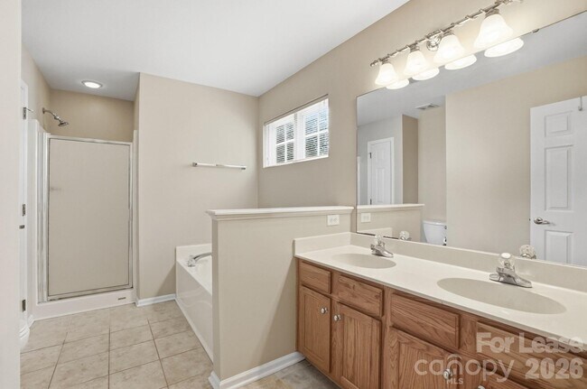 Building Photo - 2830 Black Walnut Ln