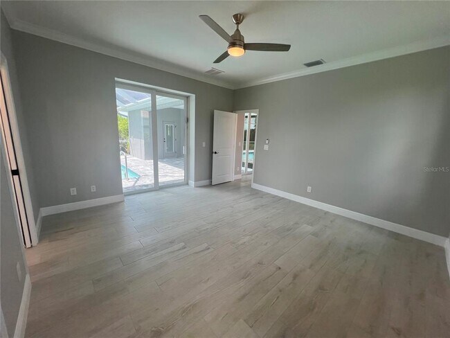 Building Photo - 133 Thelma Dr