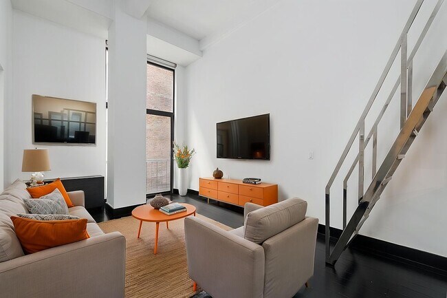 Building Photo - 254 Park Ave S