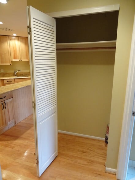 Entry coat closet - 1741 T Street Northwest
