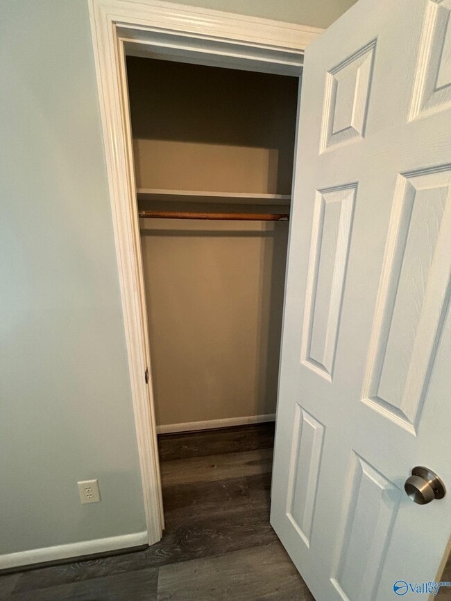 Building Photo - 11803 E Gateway Dr SE