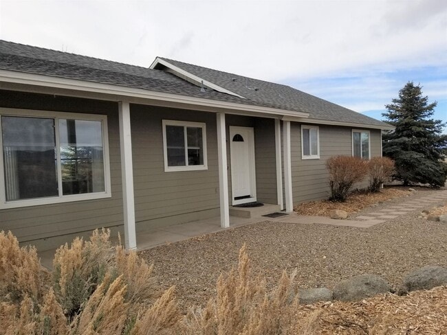 Building Photo - Home For Rent in Gardnerville-Fish Springs...