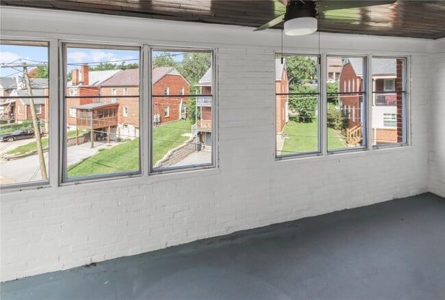 Building Photo - 1055 Terrace Dr