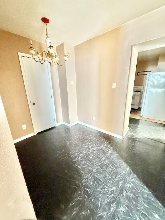 Building Photo - 400 N 1st St