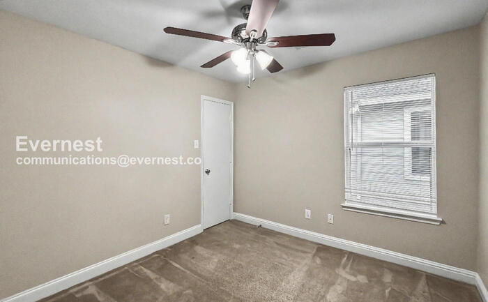 Building Photo - 19055 Remington Bend Dr