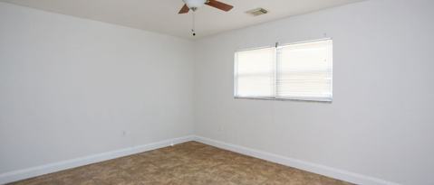 Building Photo - 861 San Remo Ave