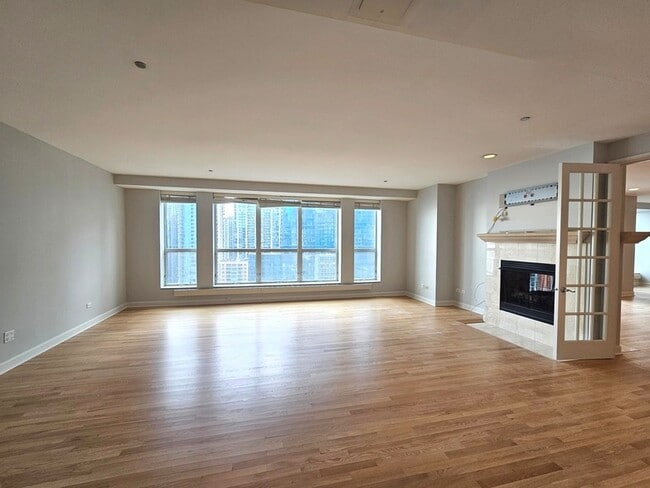 Building Photo - 415 E North Water St