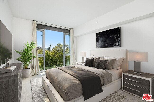 Building Photo - 8500 Burton Wy