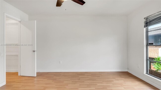 Building Photo - 7123 SW 115th Pl