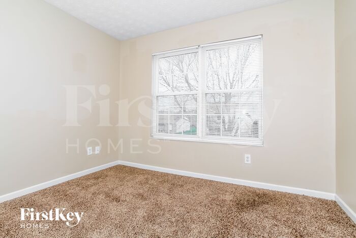 Building Photo - 240 Deer Creek Dr
