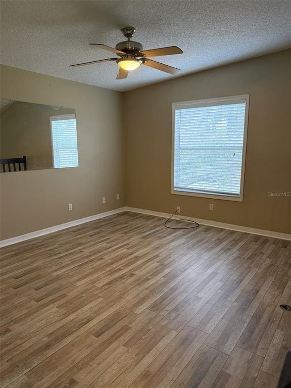 Building Photo - 2241 Heatheroak Dr