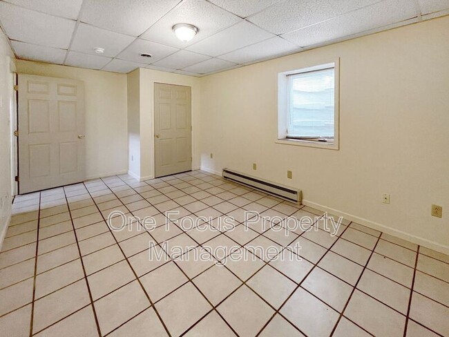 Building Photo - 214 Third Avenue