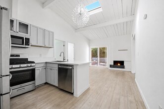 Building Photo - 4955 Baja Ct