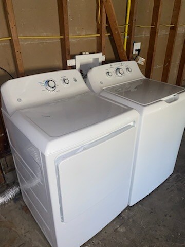 Building Photo - 13428 Friar St