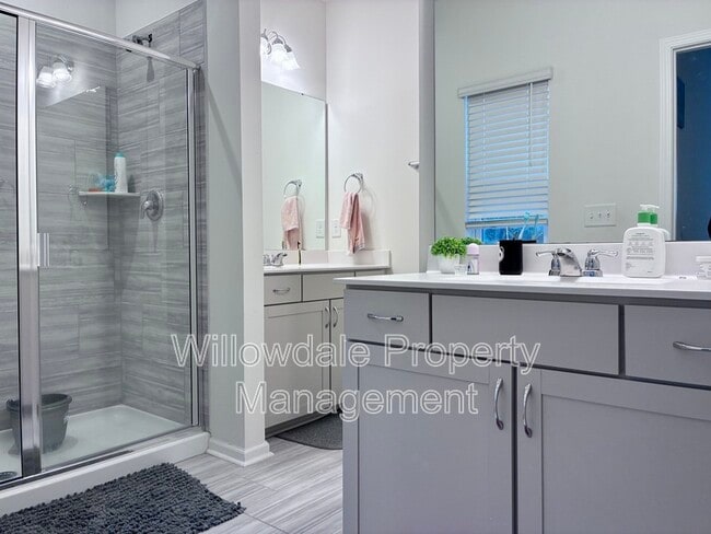 Building Photo - 1405 Chipping Dr