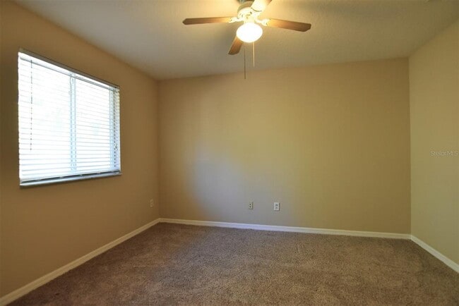 Building Photo - 1066 Dolphin Dr