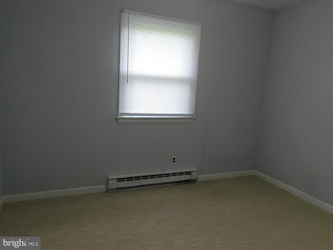 Building Photo - 14 Bel Voi Dr