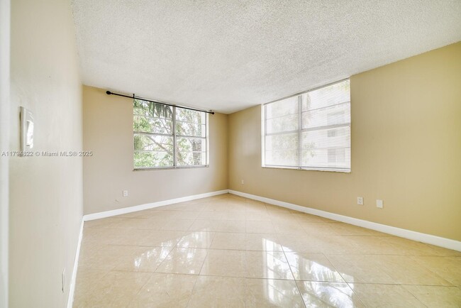 Building Photo - 496 NW 165th St