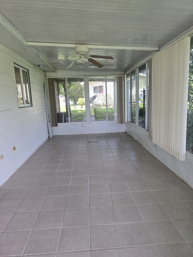 Building Photo - 8425 SW 107th Pl