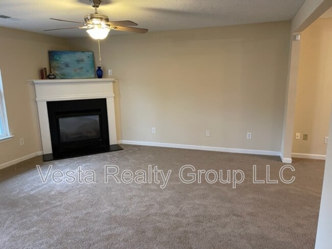 Building Photo - 207 London Dr