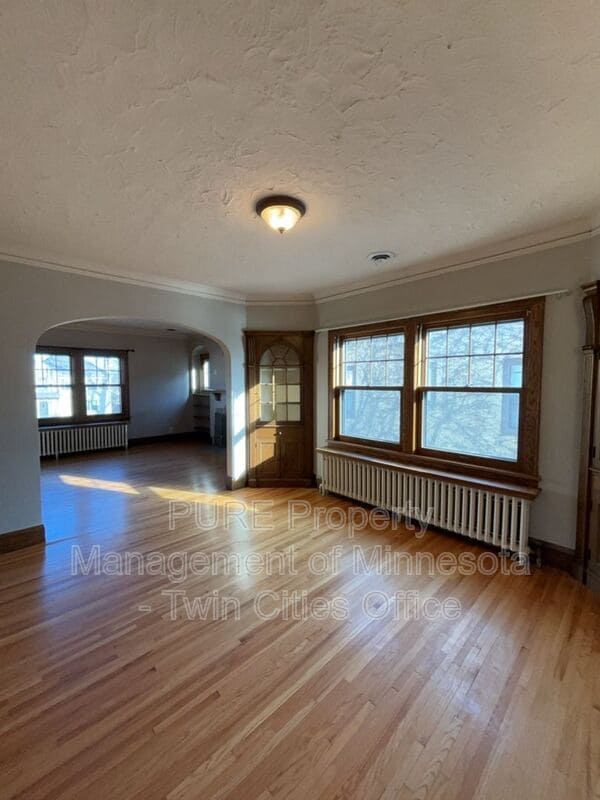 Building Photo - 4908 Chicago Ave