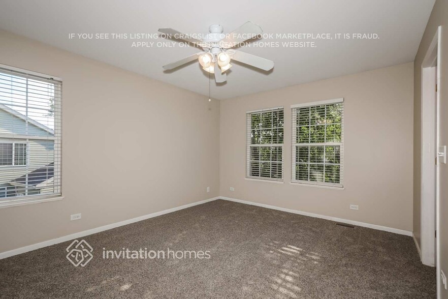 Building Photo - 475 Raintree Dr