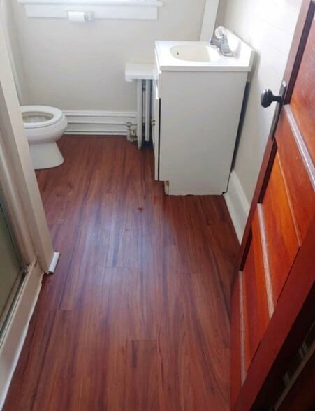 Building Photo - 98 2nd Ave