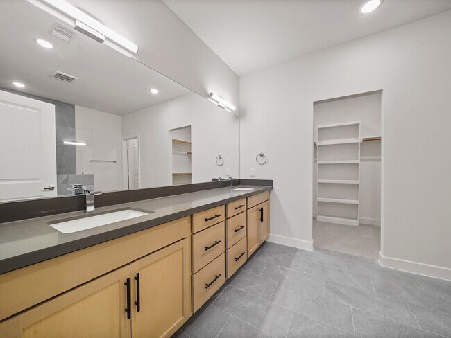 Building Photo - 1518 Colonial Gorge Dr