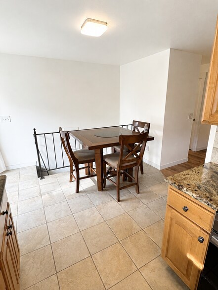 Dining - 7223 S 1950 E
